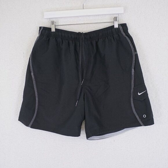 Nike Black Cargo Pocket Swim Trunks Large 32/6.5 High Rise‎ Not Lined - Picture 1 of 7